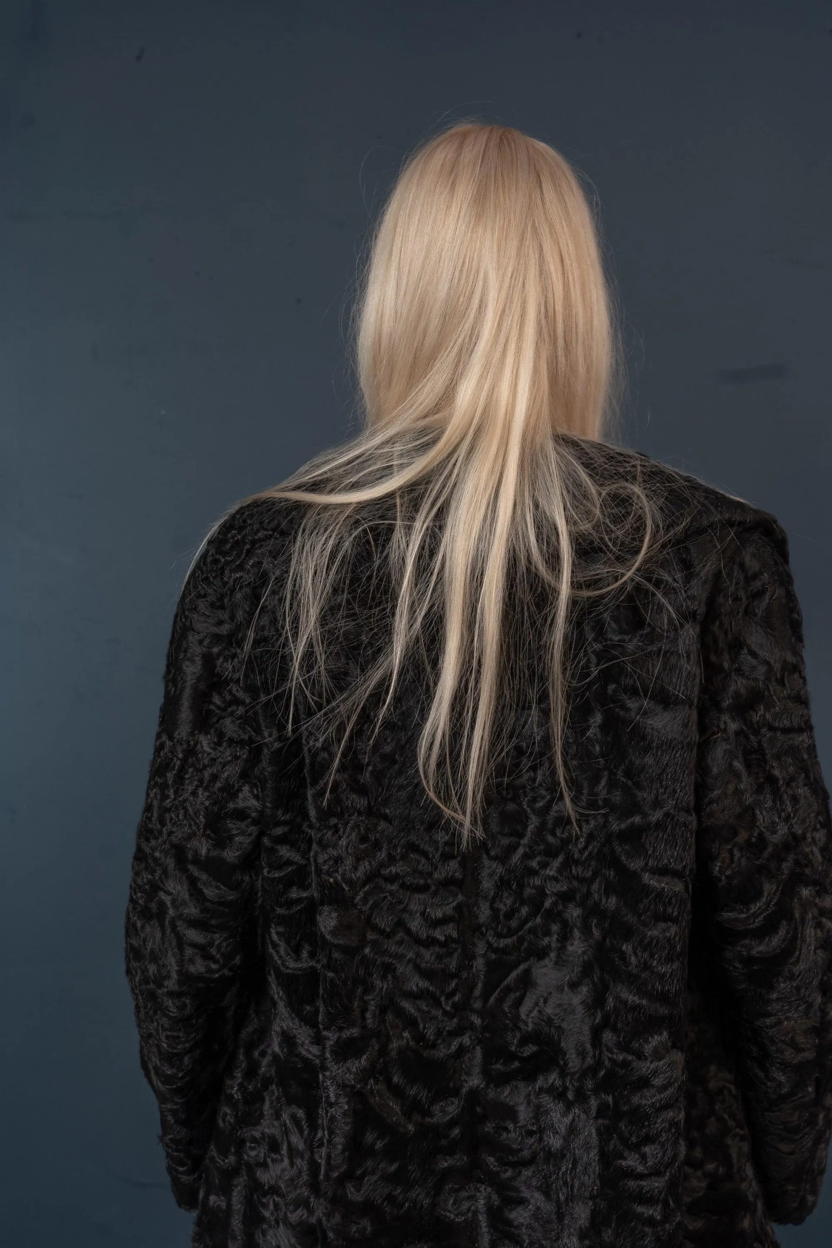 Faux fur textured evening coat - Image 7