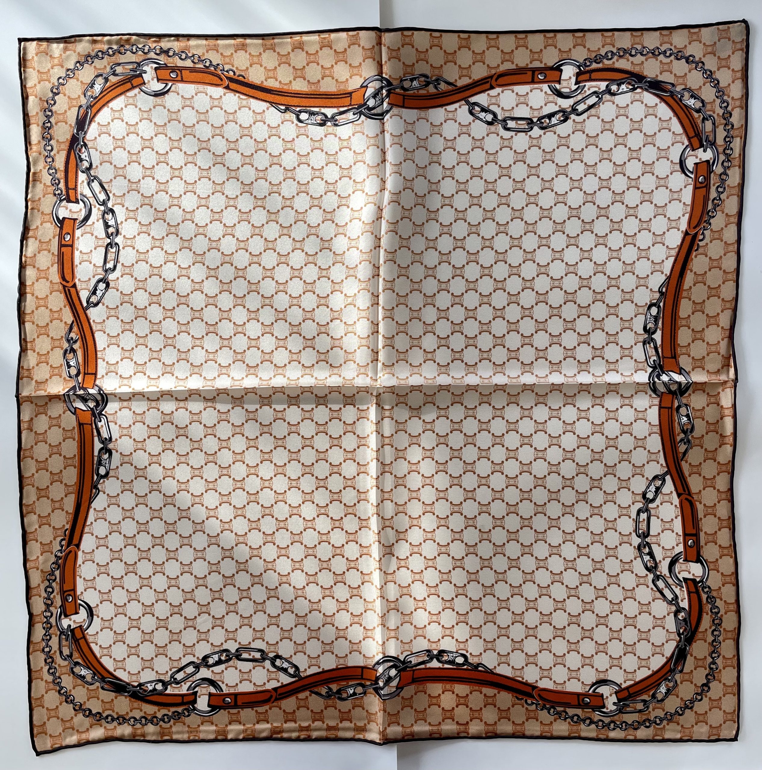 Beige checkered chain square scarf - Image 7