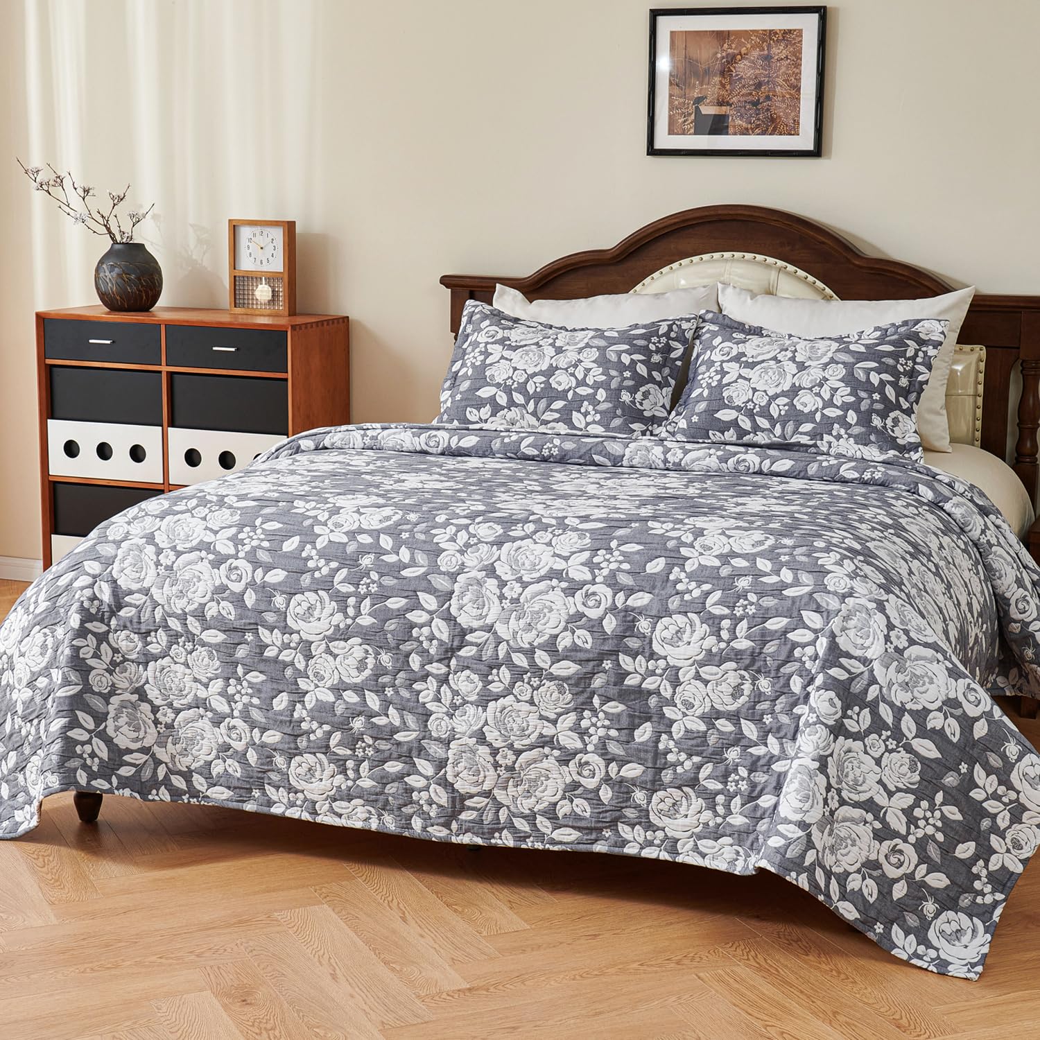Charcoal Grey Rose Garden Three-Piece Quilt Set - Image 2