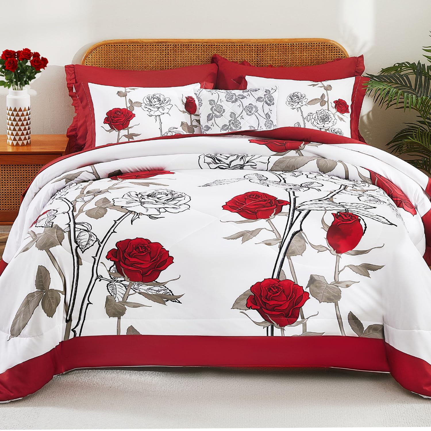 Classic Red Rose Three-Piece Quilt Set - Image 6