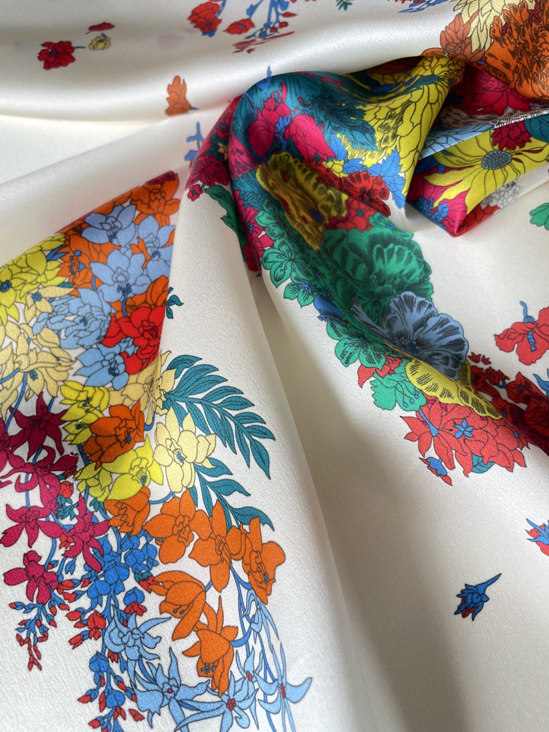 Colorful flowers and white border square scarf - Image 4