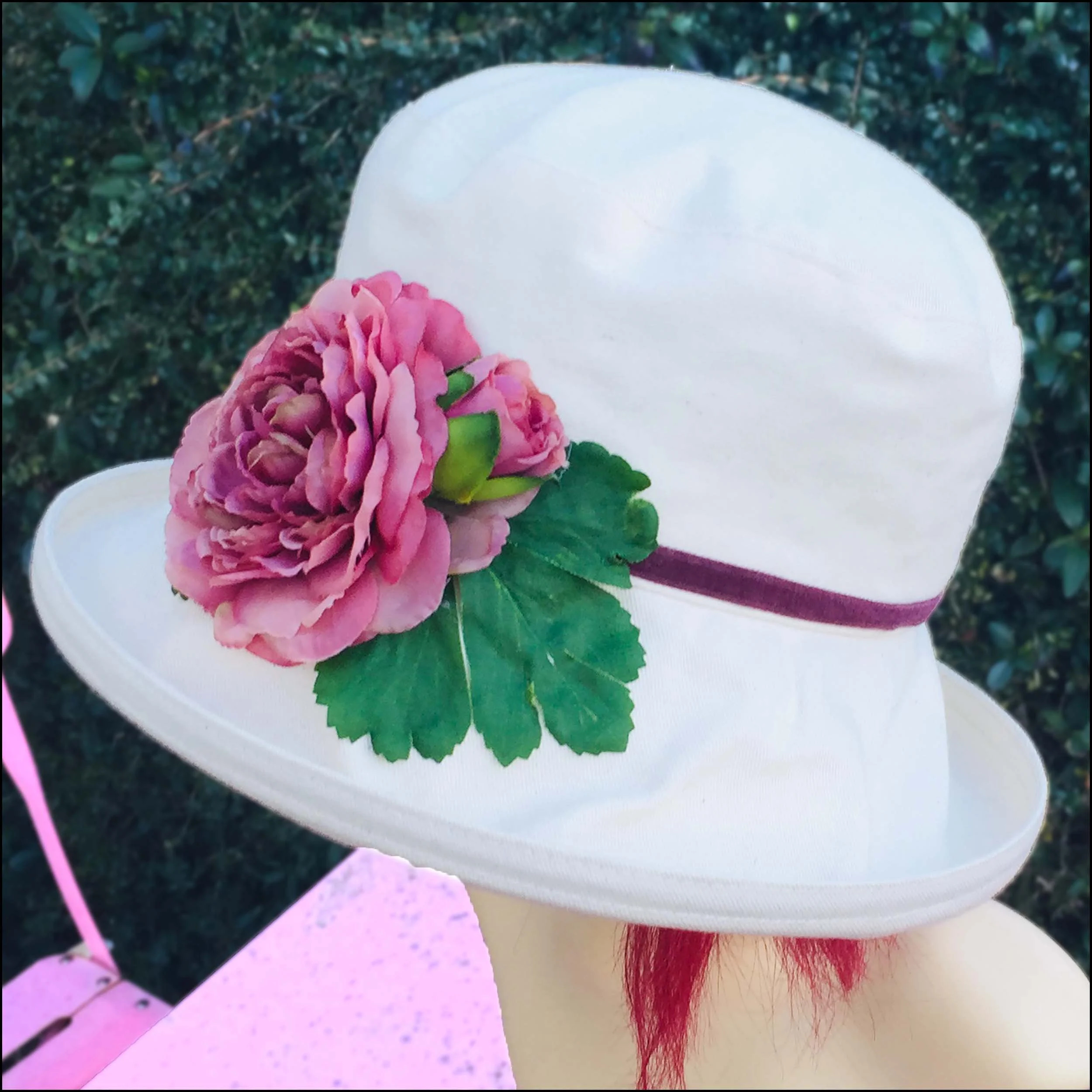Cream-colored floral-decorated sun hat - Image 5