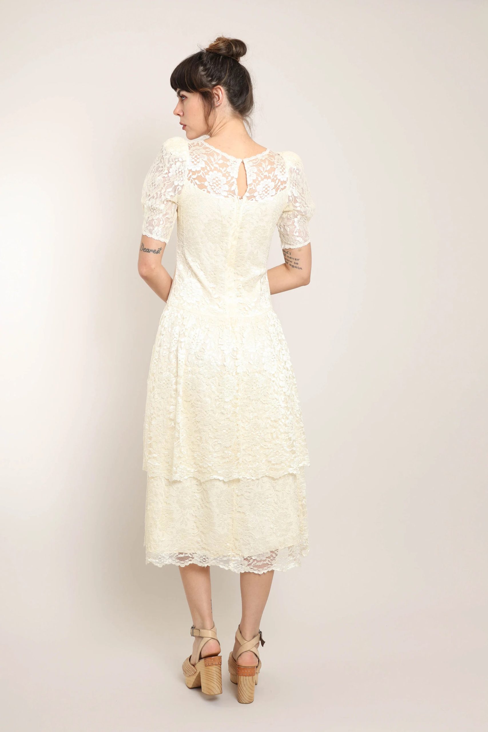 Creamy white lace dress - Image 7