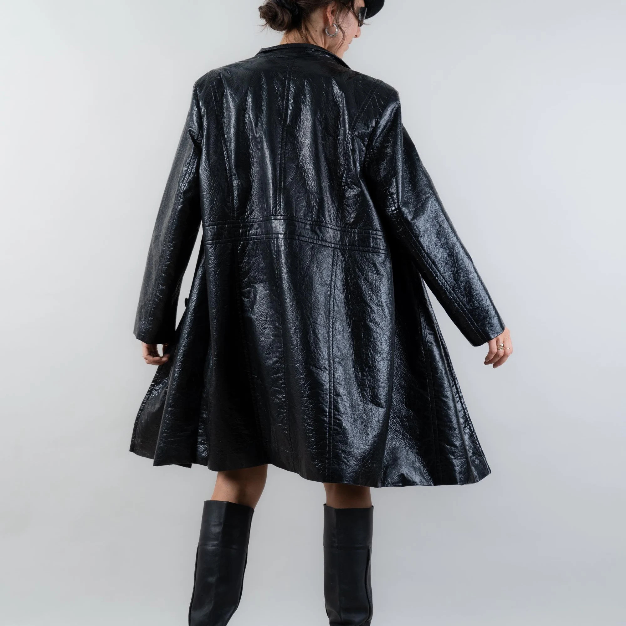 patent leather trench coat - Image 7