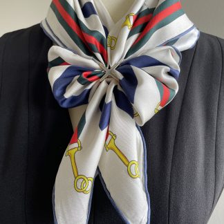 Equestrian-style buckle color-blocked square scarf