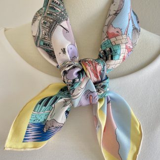 Fresh and retro-style mulberry silk handkerchief