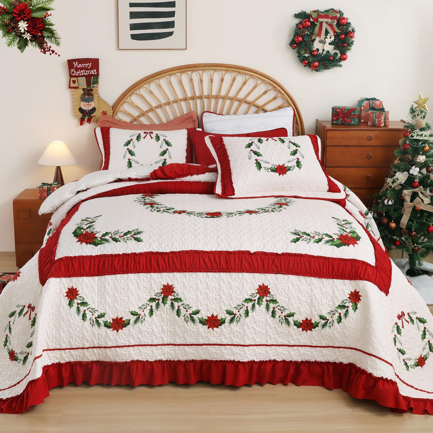 Holiday wreath three-piece quilt set - Image 9