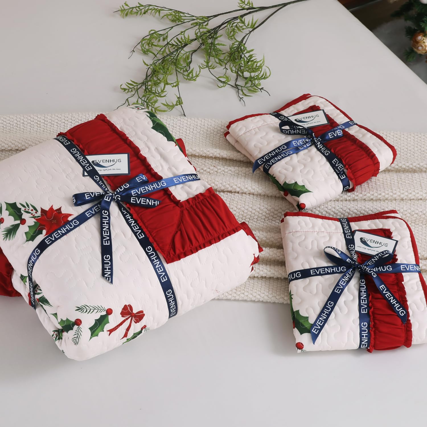 Holiday wreath three-piece quilt set - Image 4