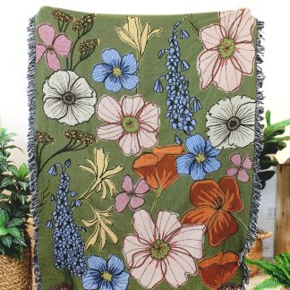 Vintage botanical jacquard tassel blanket