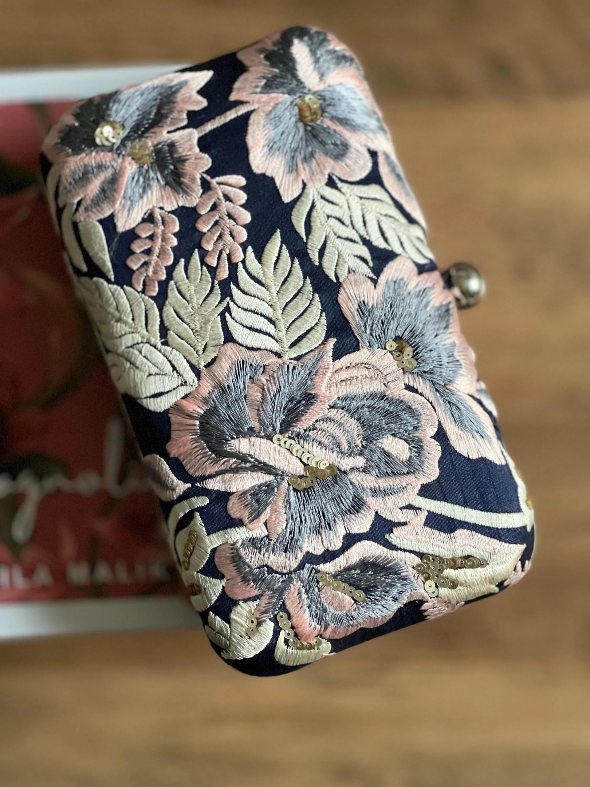 Embroidered Navy Blue and Pastel Floral Handbag - Image 3