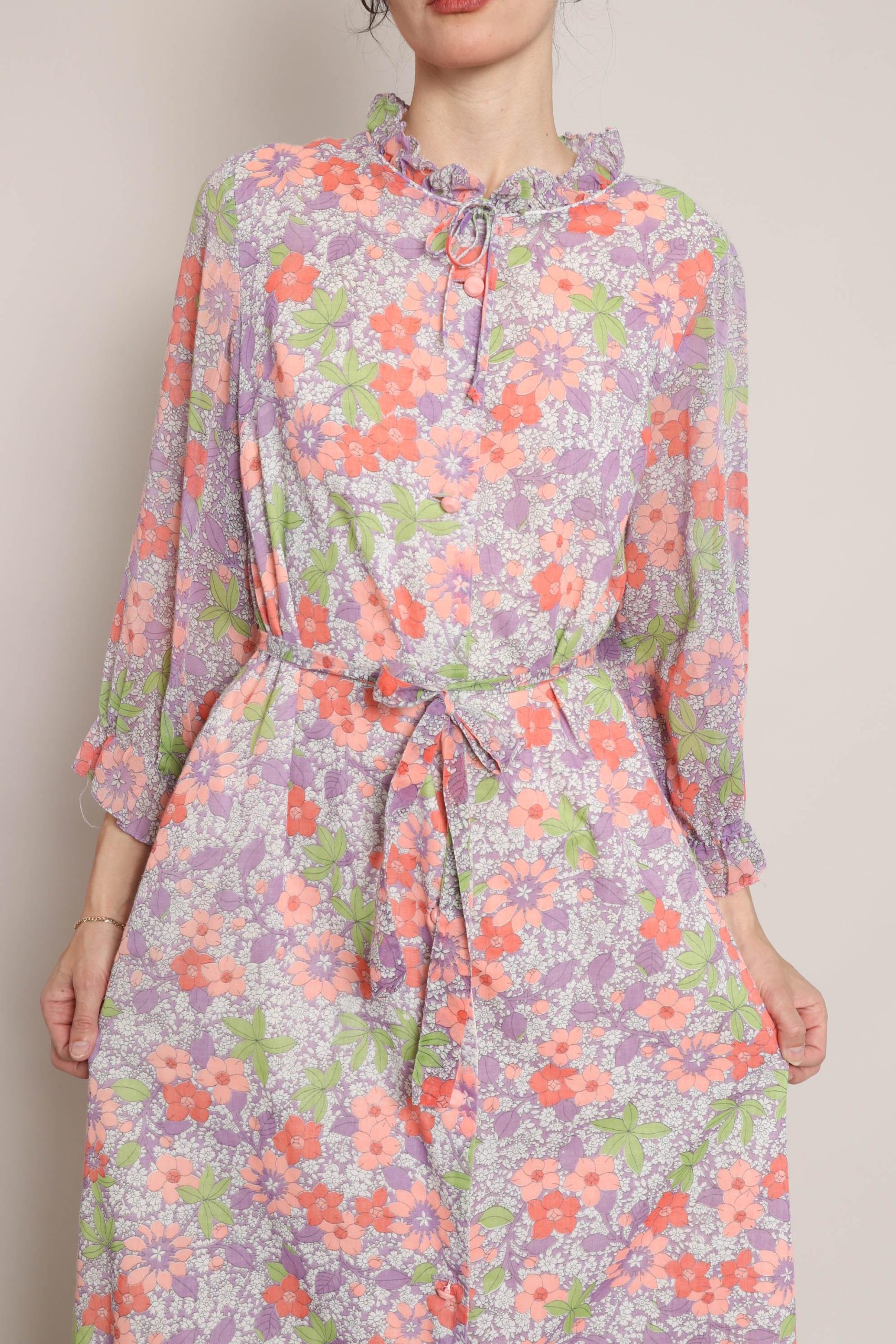 Lavender-colored floral print maxi dress - Image 3