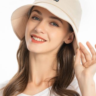 Light white butterfly fisherman's hat
