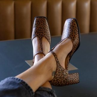 Mini leopard print Mary Jane chunky heels