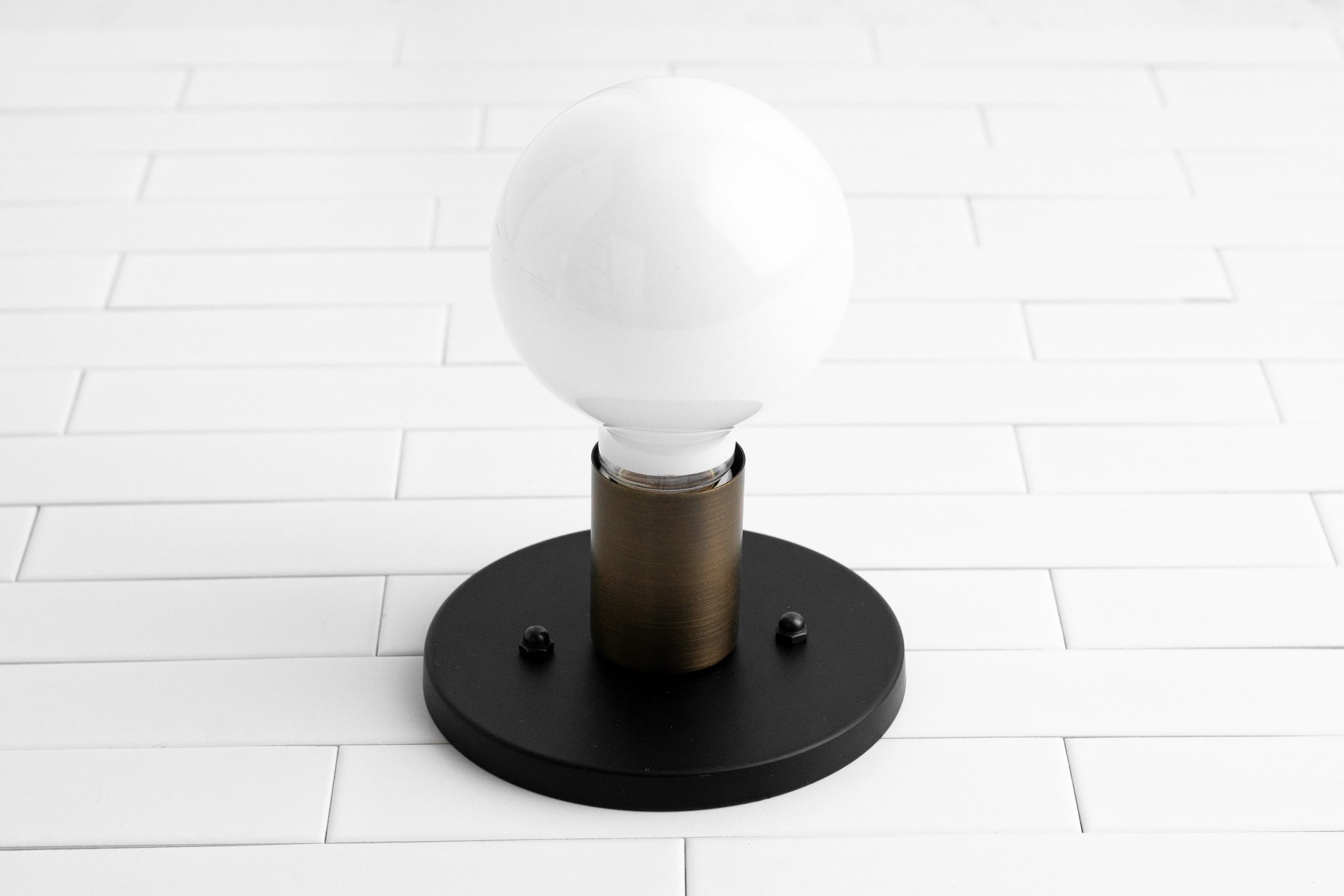 Minimalist ceiling wall lamp - Image 4