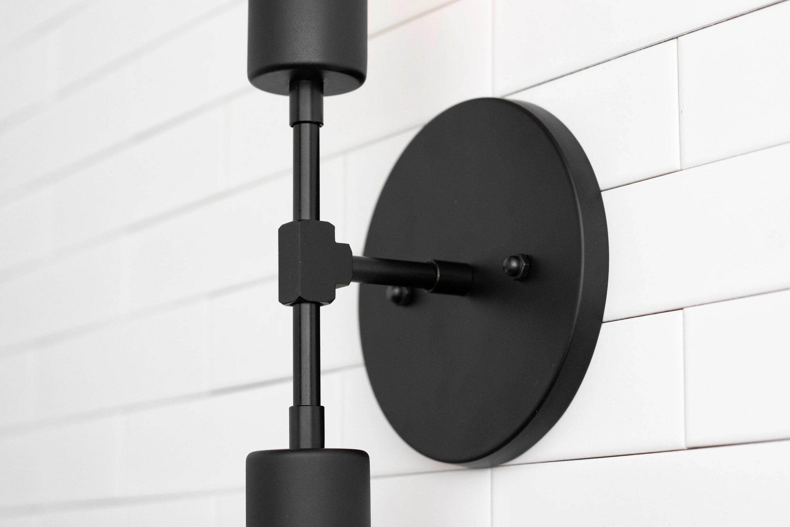 Modern Double-Tube Wall Lamp - Image 5