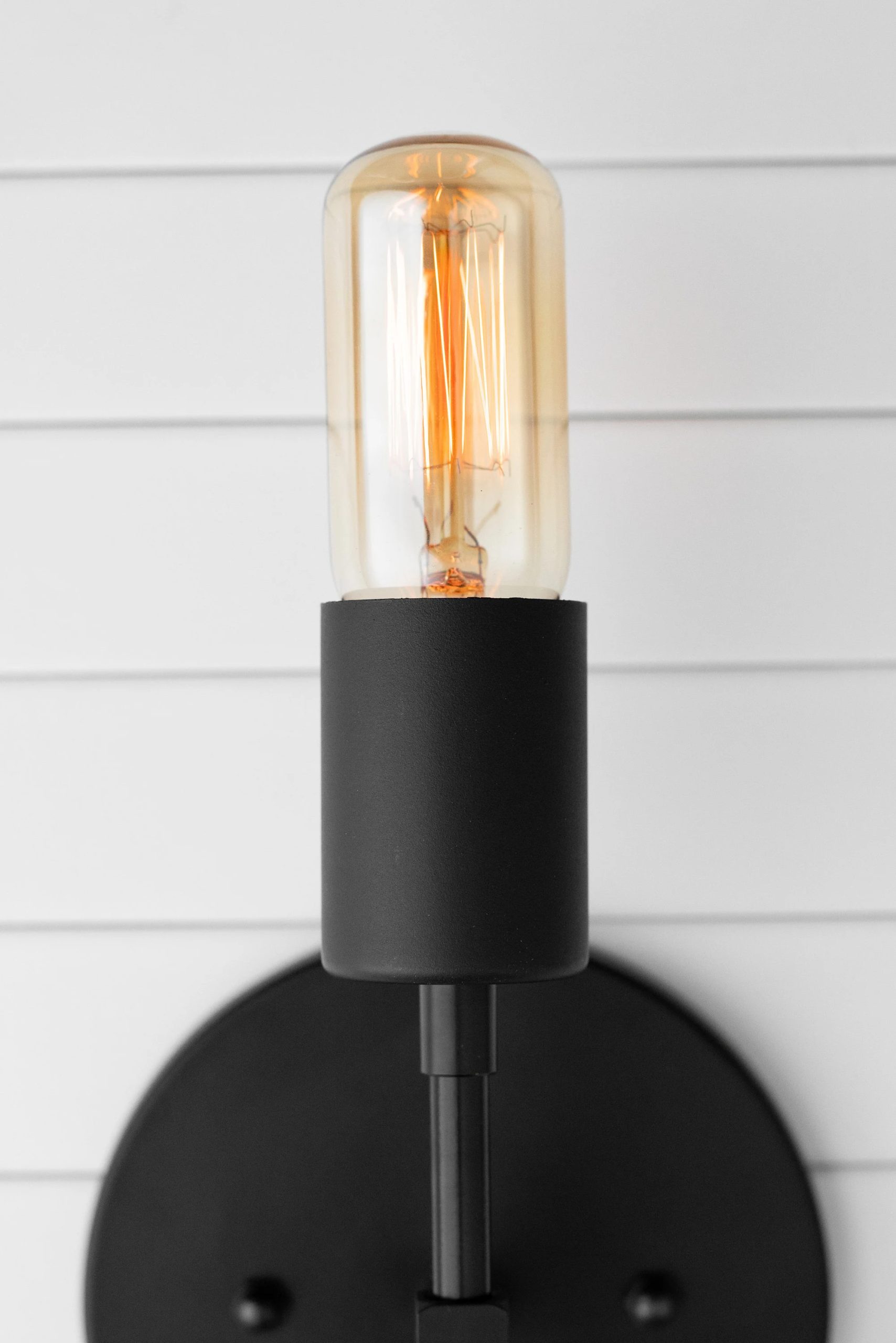 Modern Double-Tube Wall Lamp - Image 2