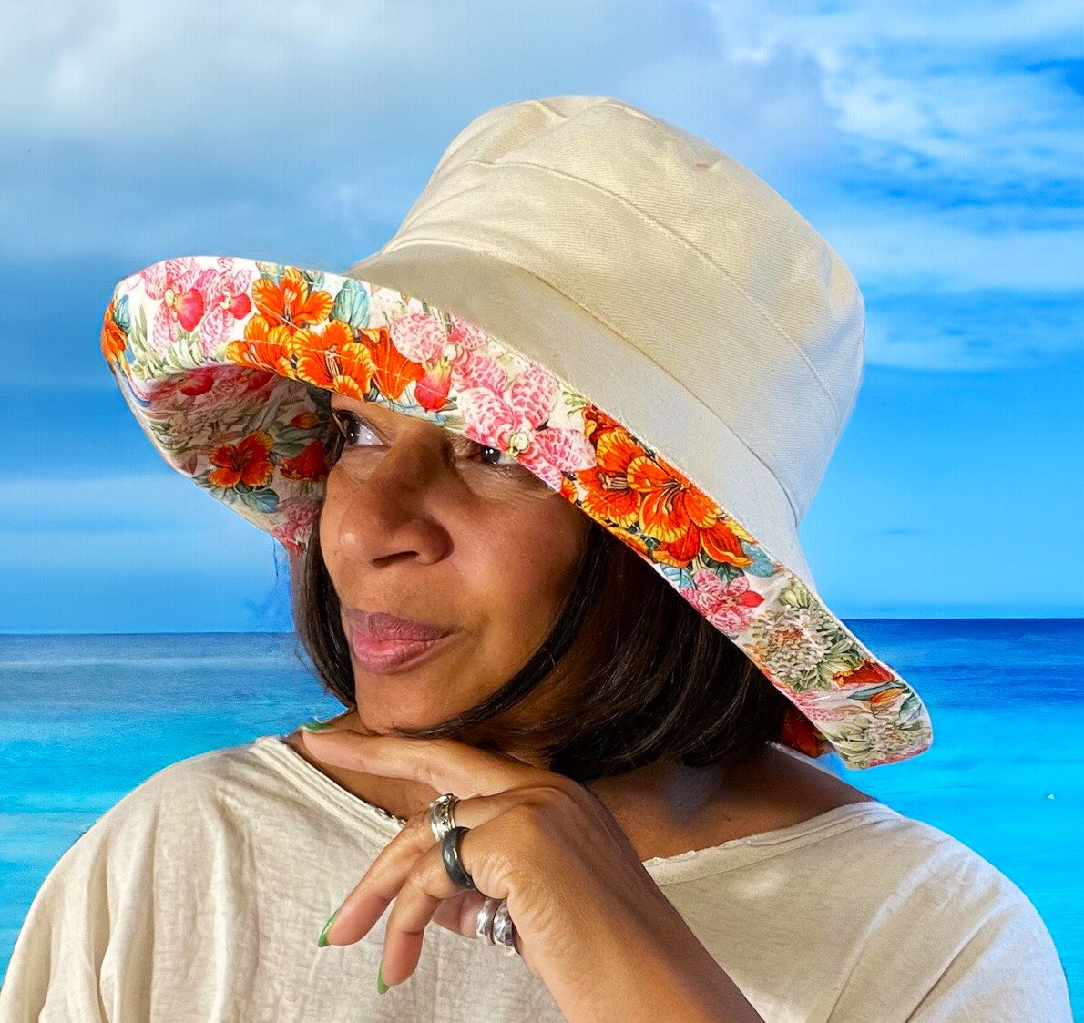 Tropical floral print wide-brimmed fisherman's hat - Image 3
