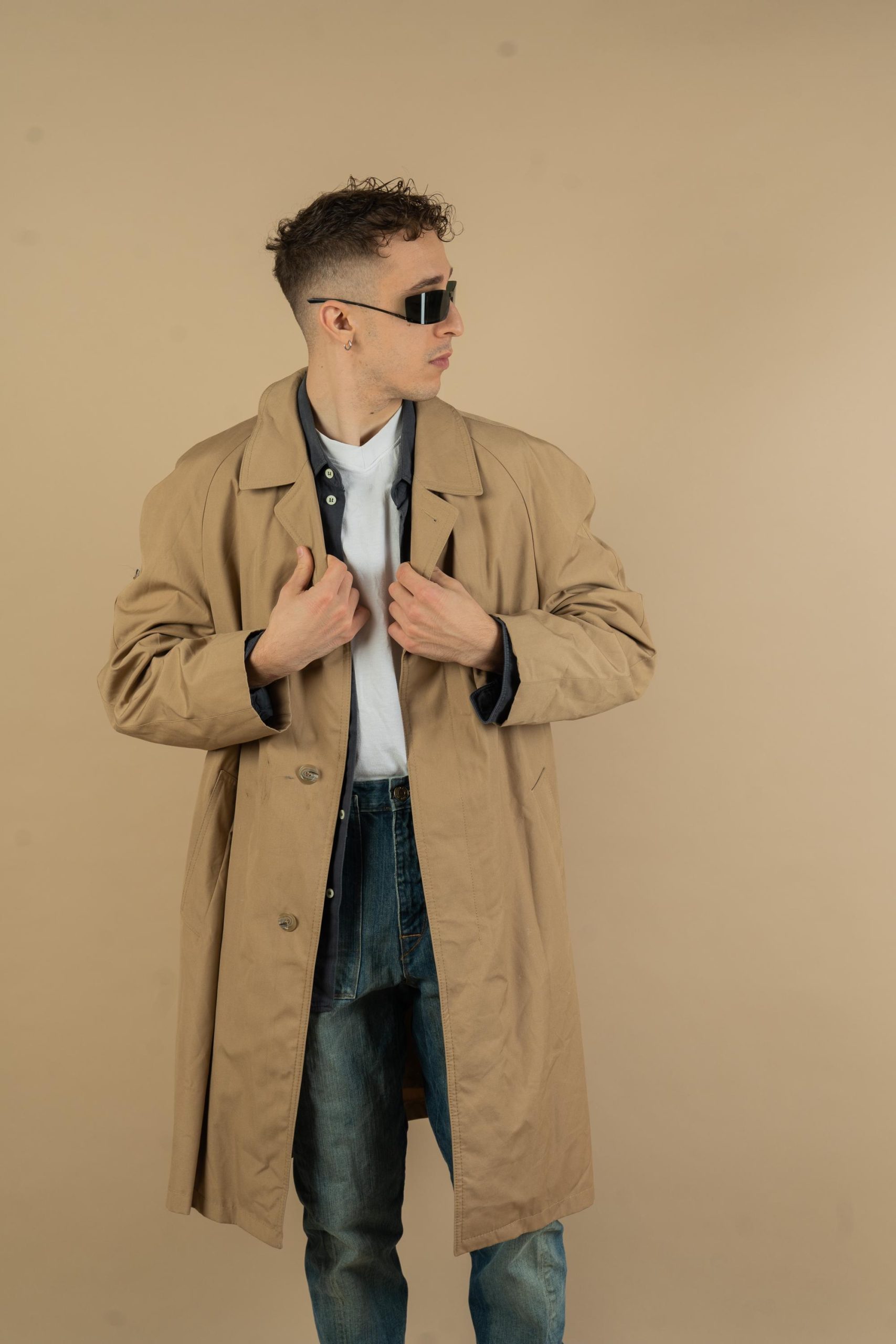 Khaki classic trench coat