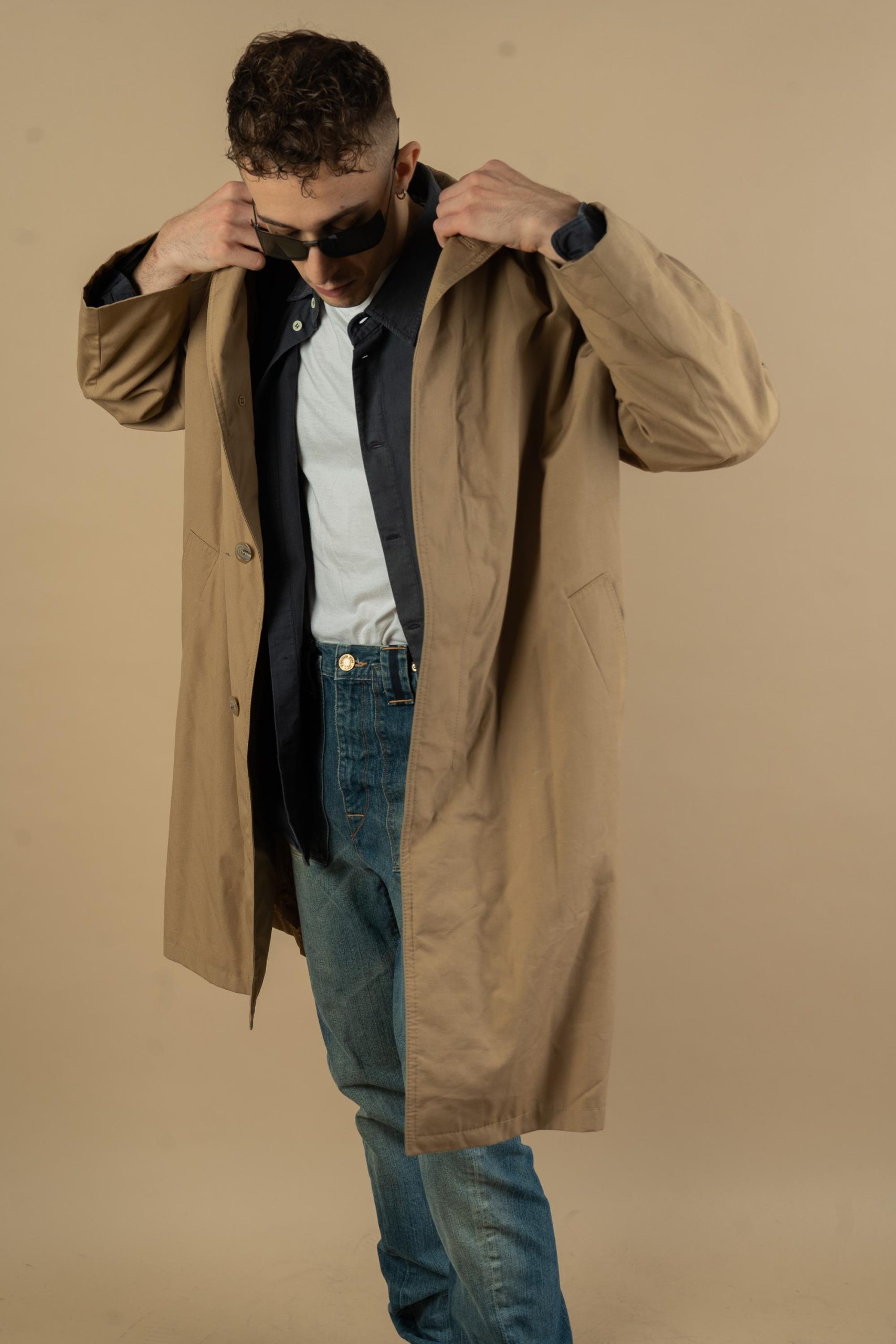 Khaki classic trench coat - Image 7