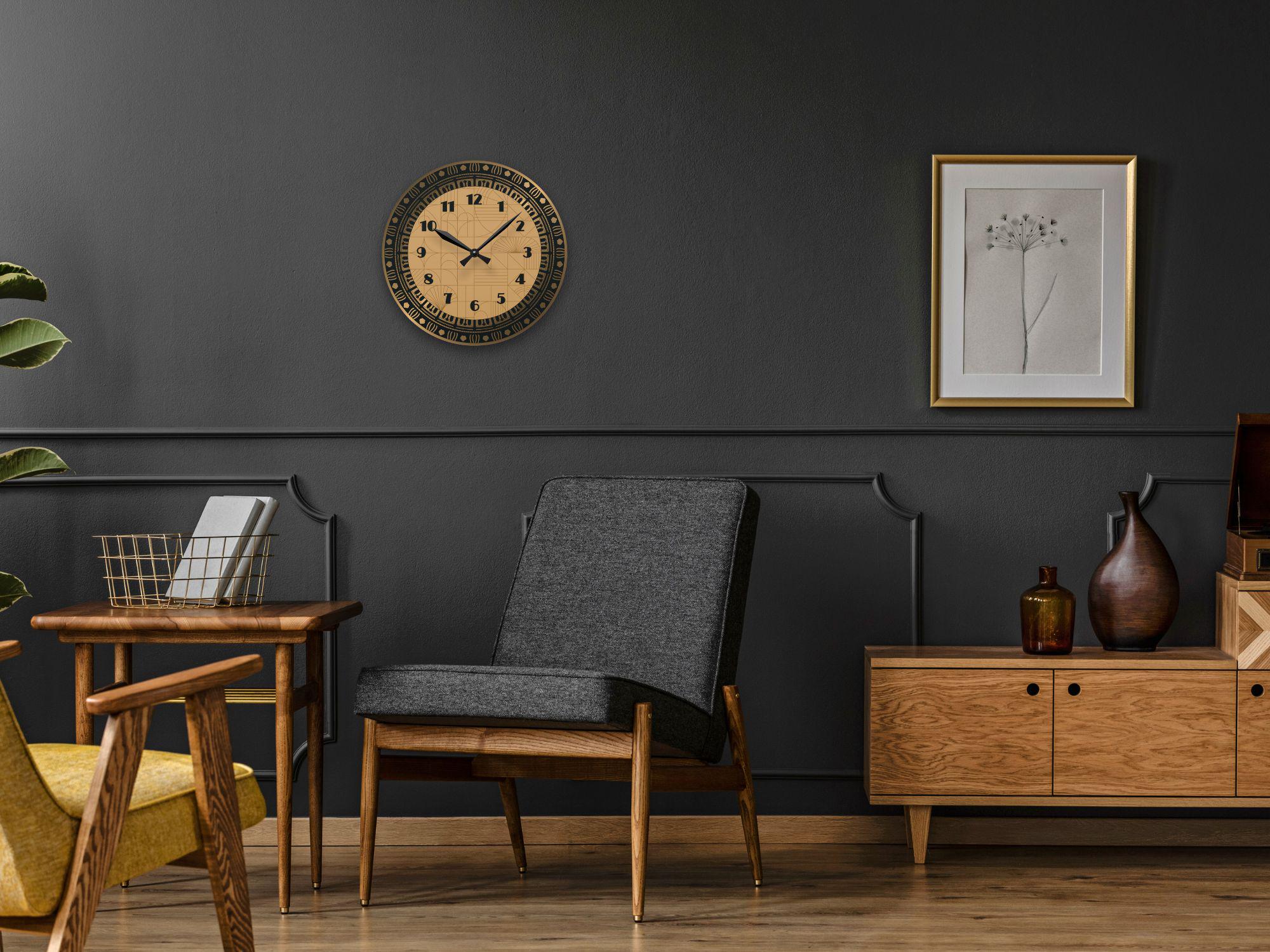 Gold and black geometric decorative round clock - Image 4