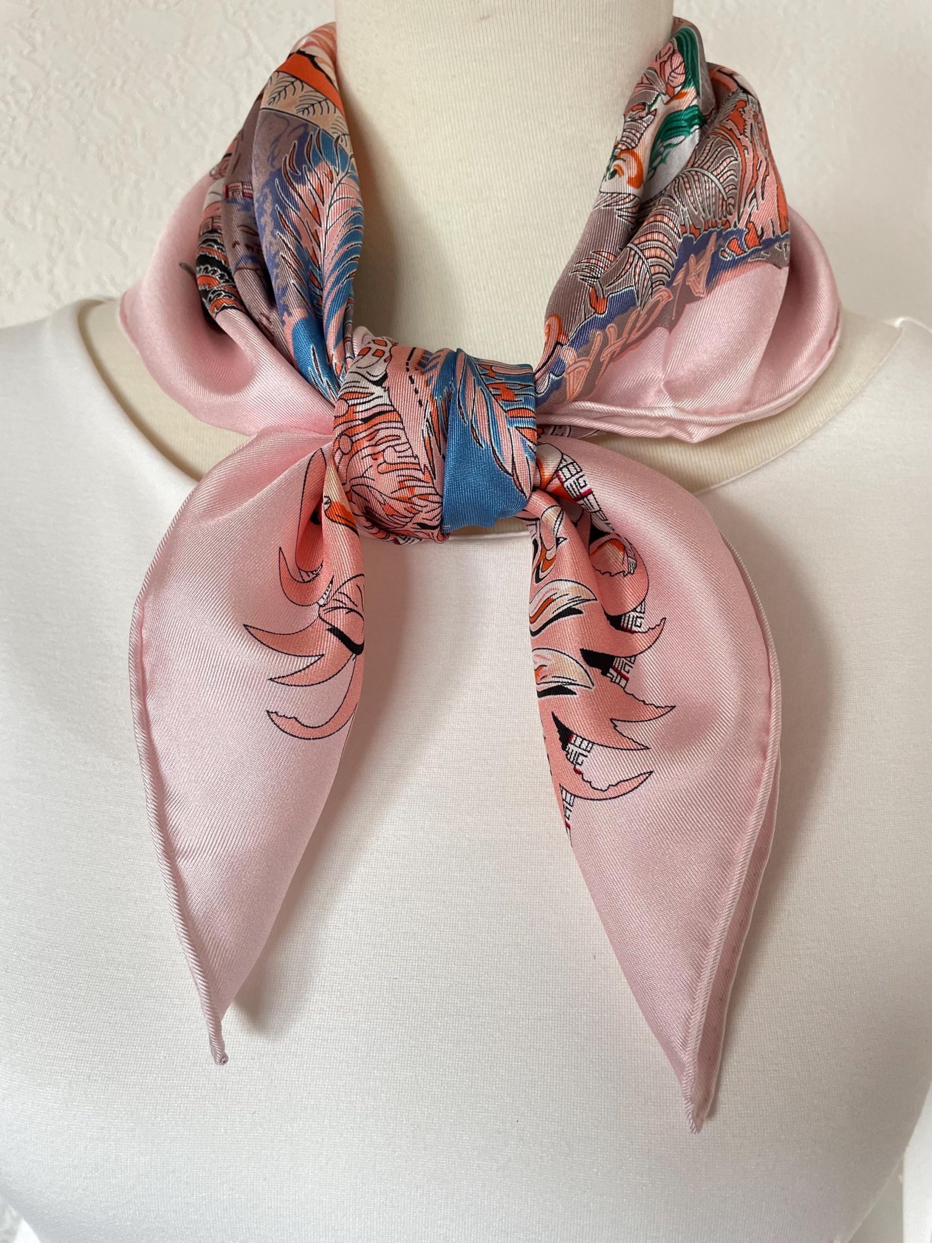 Soft pink floral patterned square scarf - Image 9