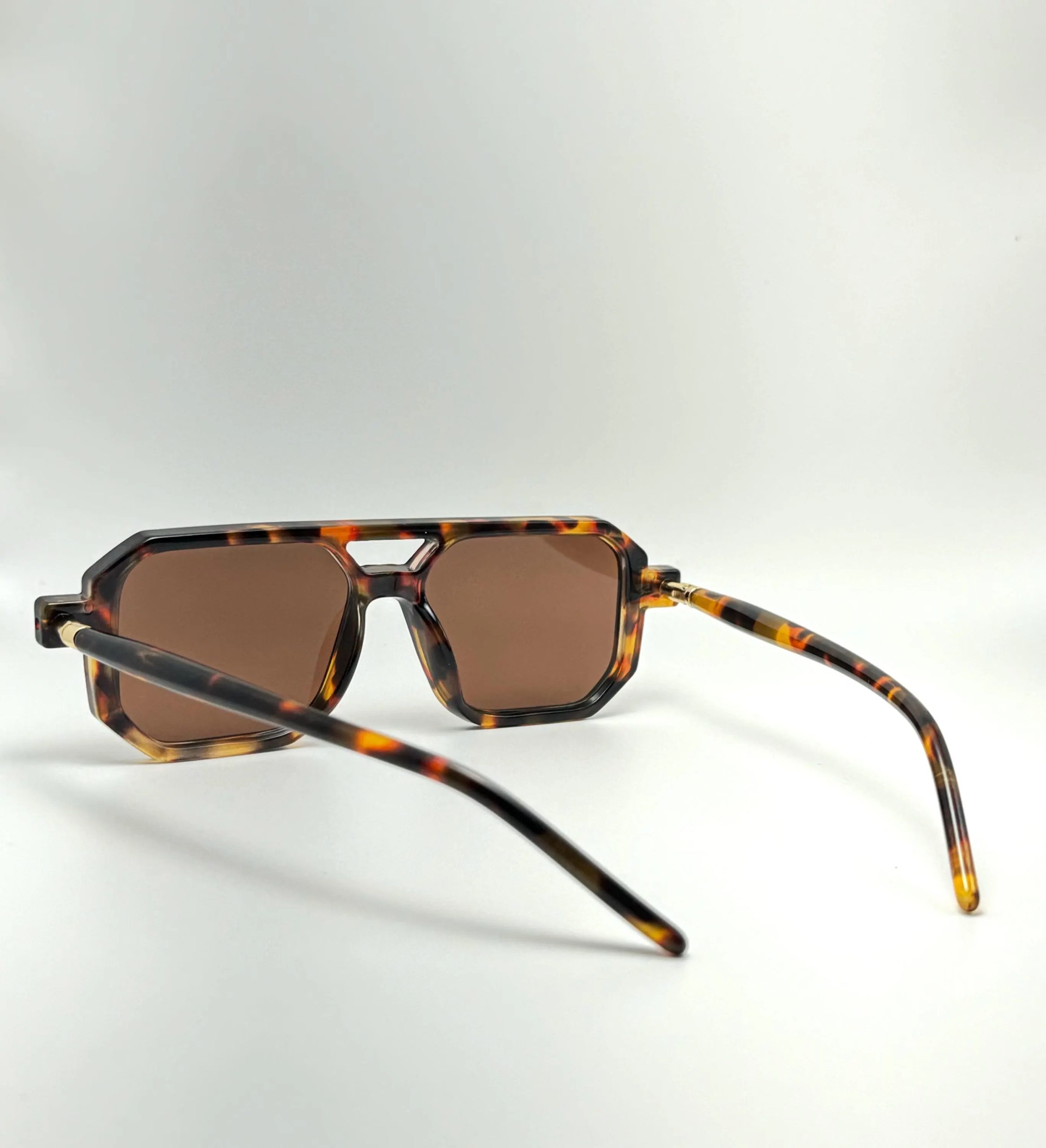 Tortoiseshell polygonal aviator acetate sunglasses - Image 3