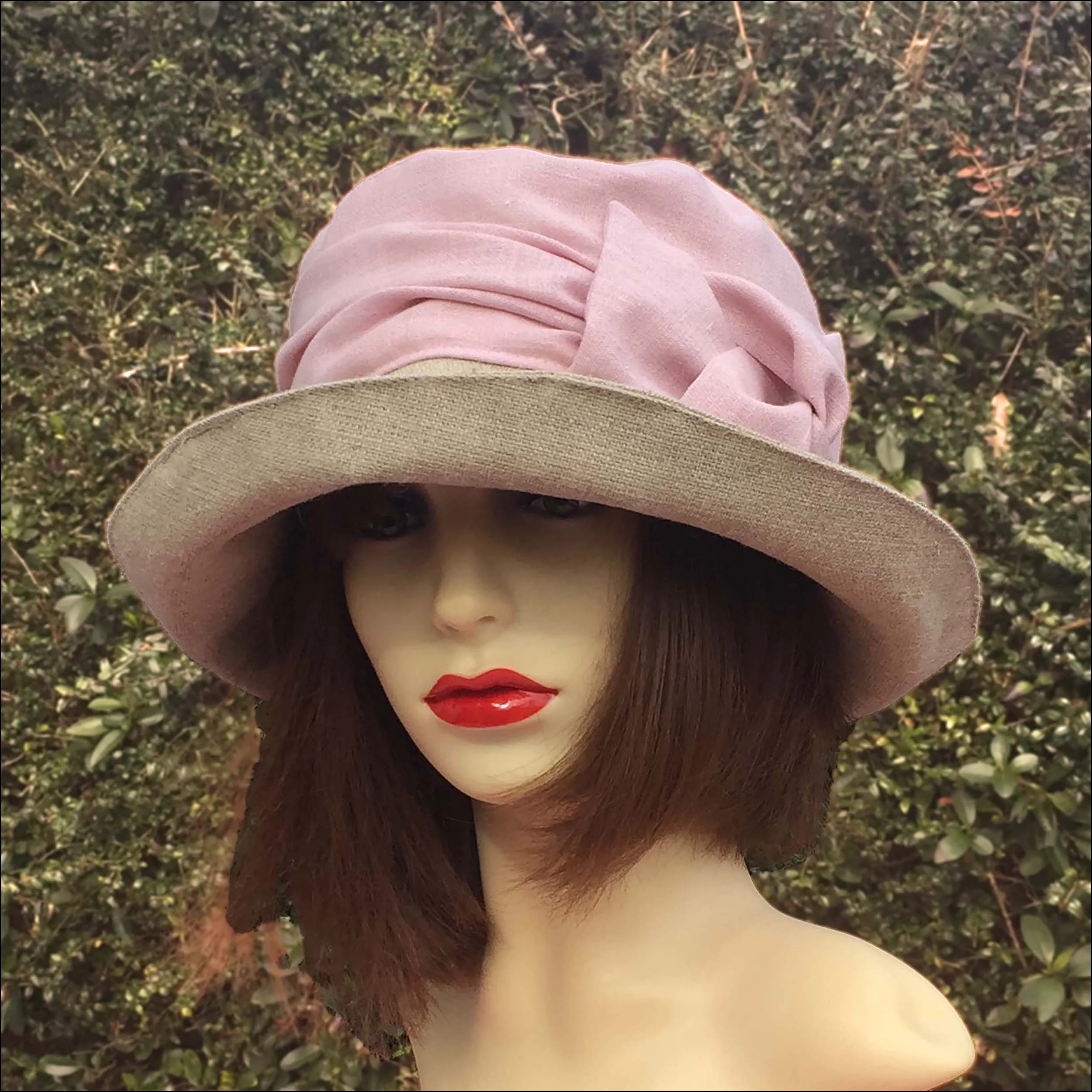 Two-tone pink and natural linen floral sun hat - Image 5