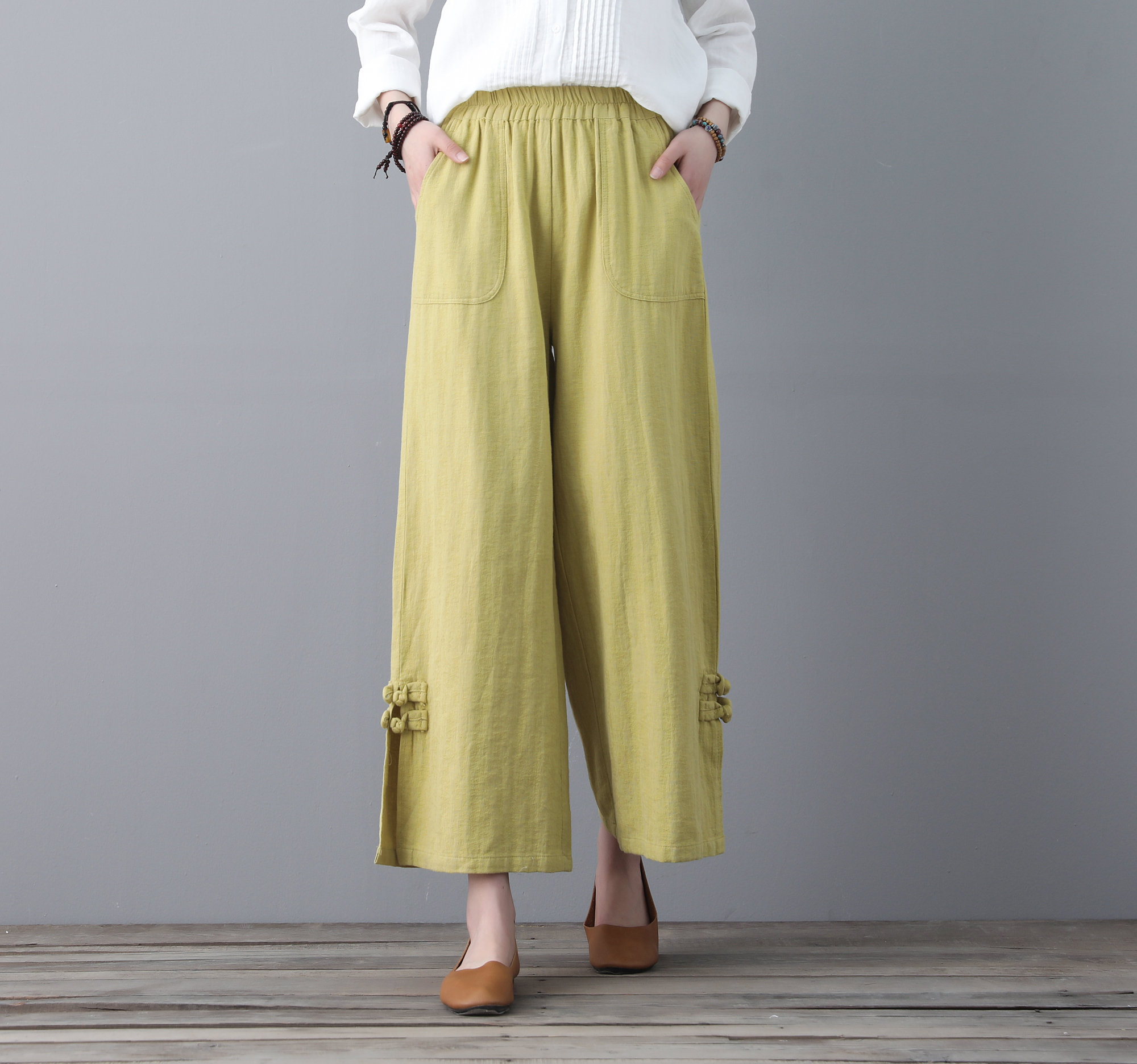 Women's linen cropped wide-leg pants - Image 7