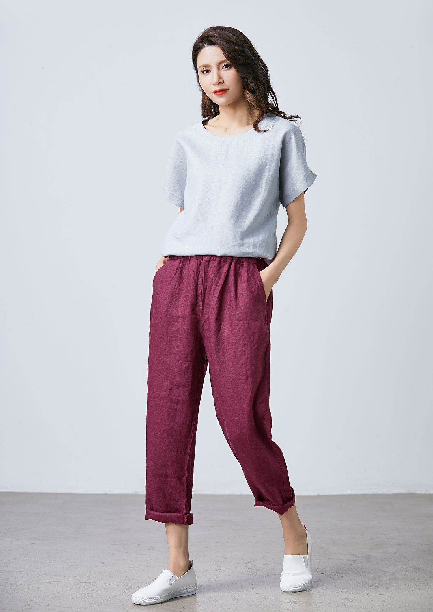 Women's stretch waist linen capri pants - Image 4