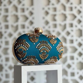 Embroidered blue-green gold pearl fan-shaped clutch