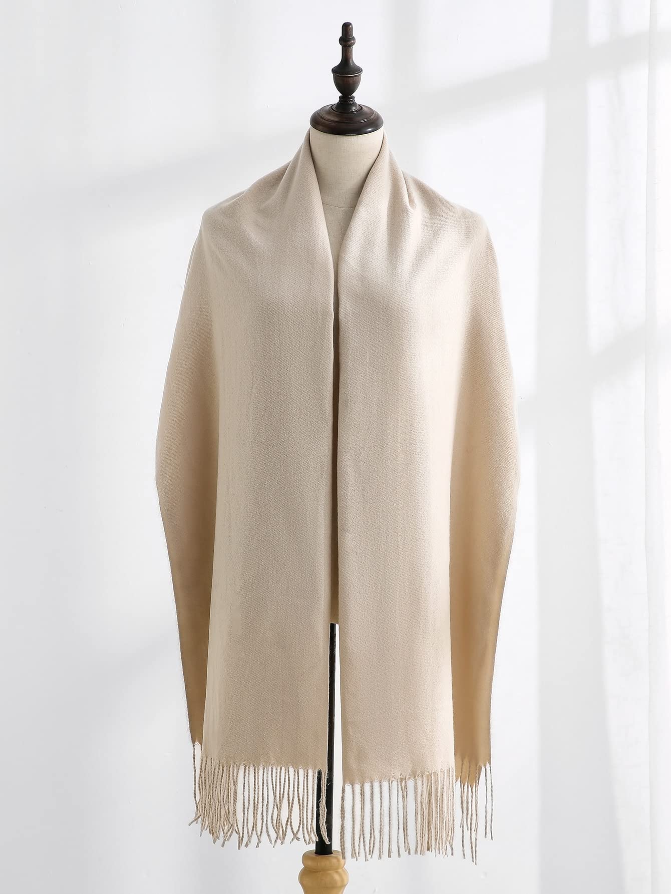 Solid color tassel scarf - Image 5