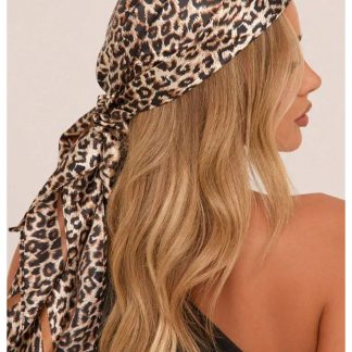 Fine leopard print square scarf