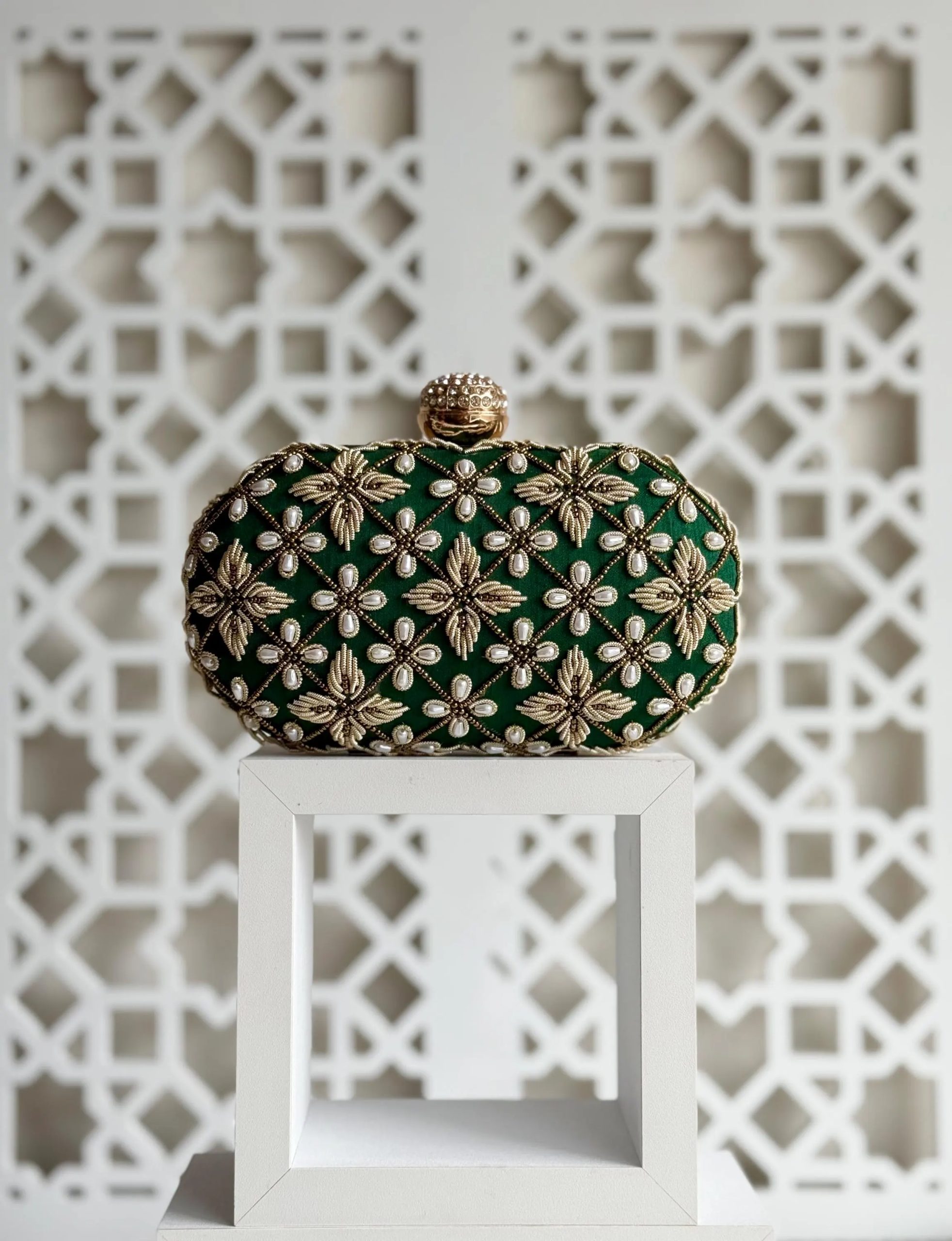Embroidered Green Floral Pearl Clutch - Image 3