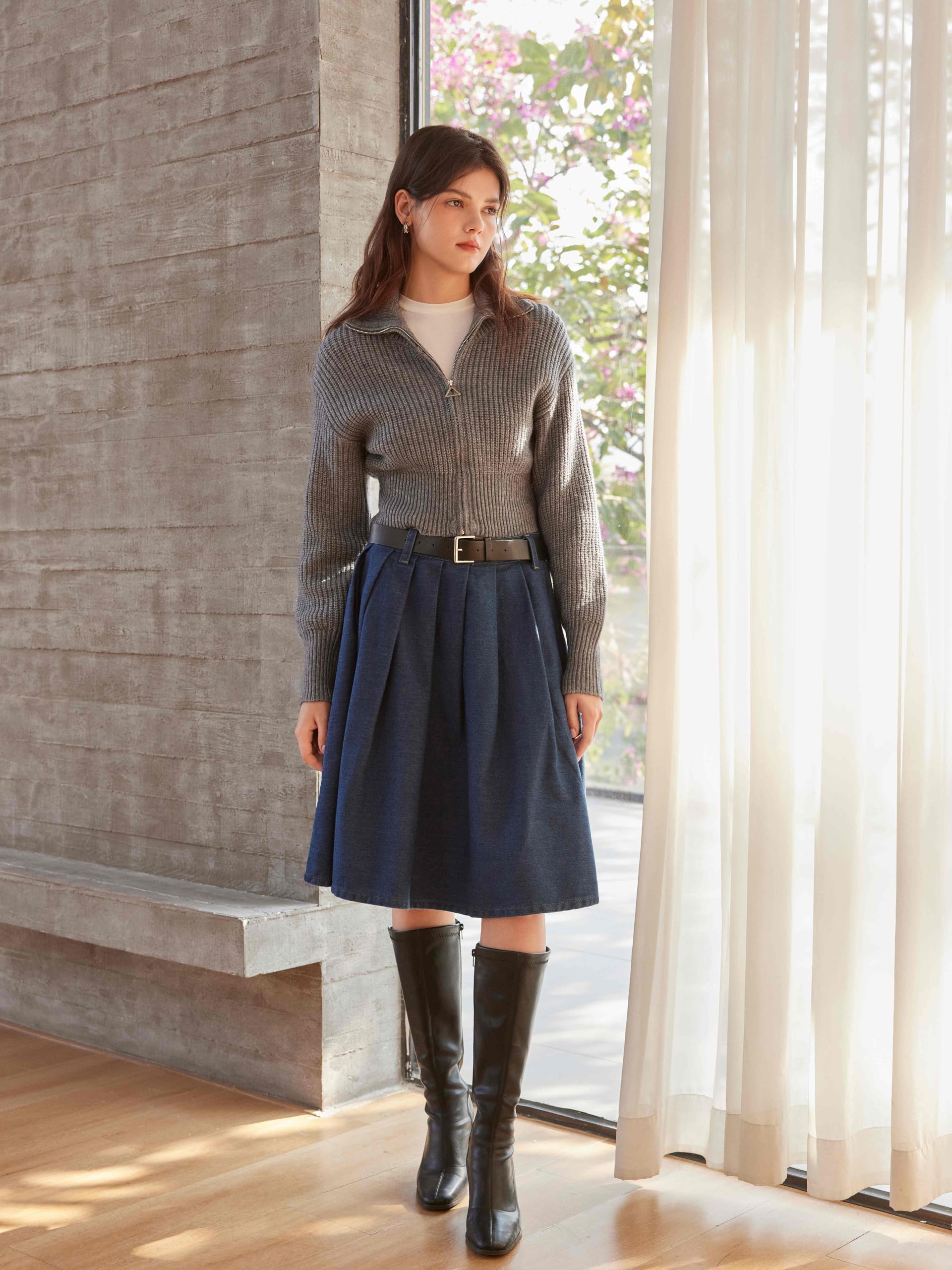 Grey ribbed zip-up stand collar sweater - Image 5