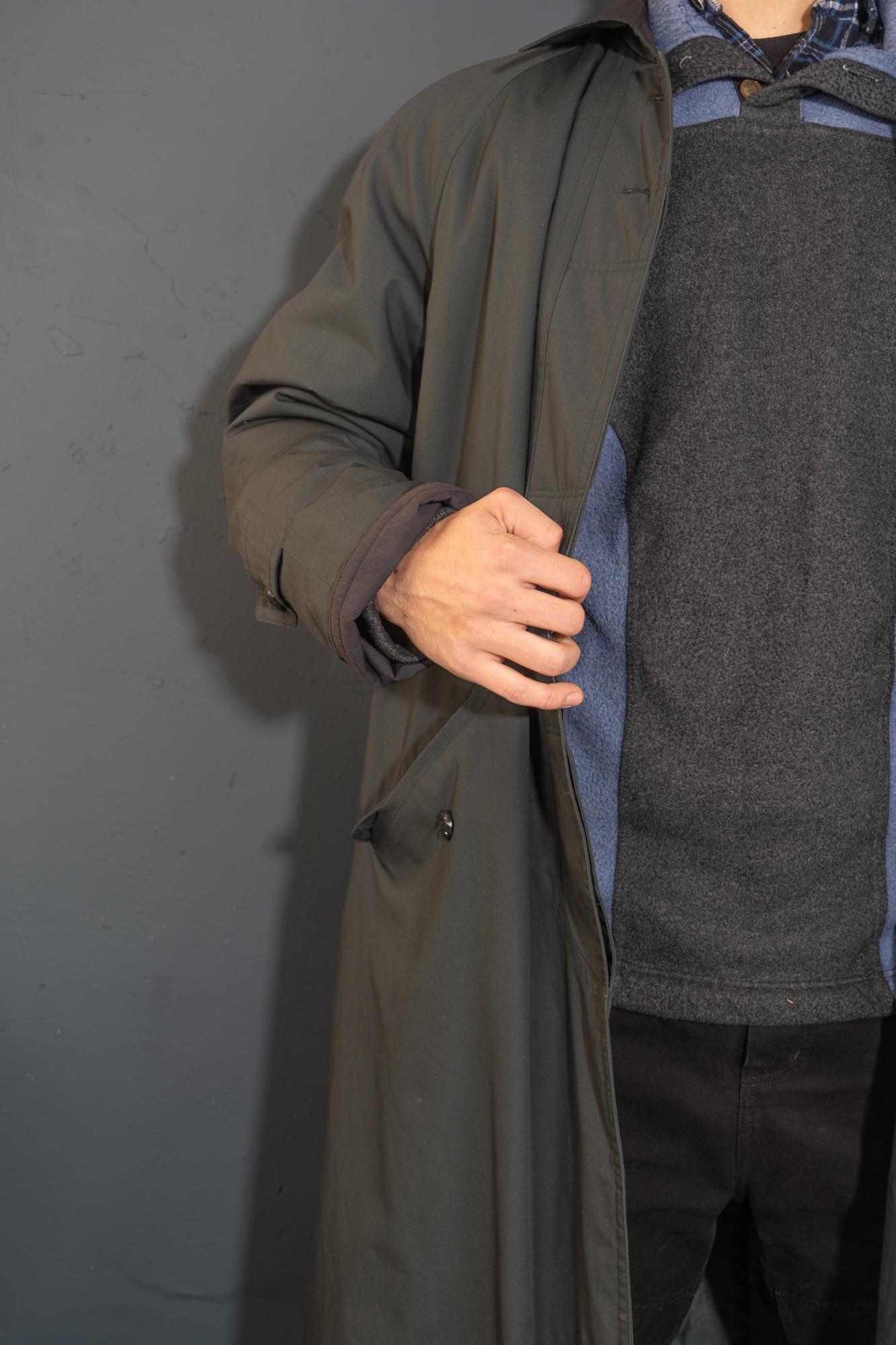 Color-blocked trench coat - Image 7