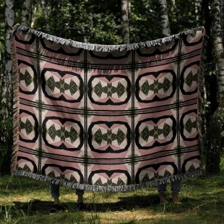 Geometric Bow Tie Diamond Woven Throw Blanket