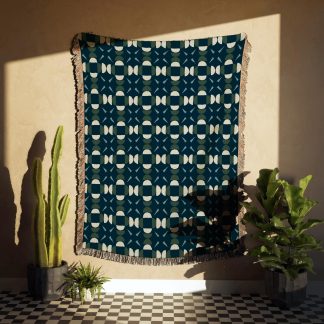 Geometric Capsule Oval Woven Throw Blanket